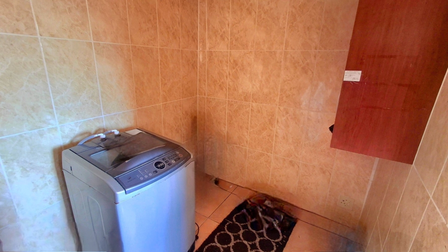 3 Bedroom Property for Sale in Vaalpark Free State